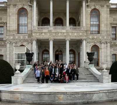 Cumhuriyetin Kadınları Atatürk’ün İzinde Dolmabahçe'de