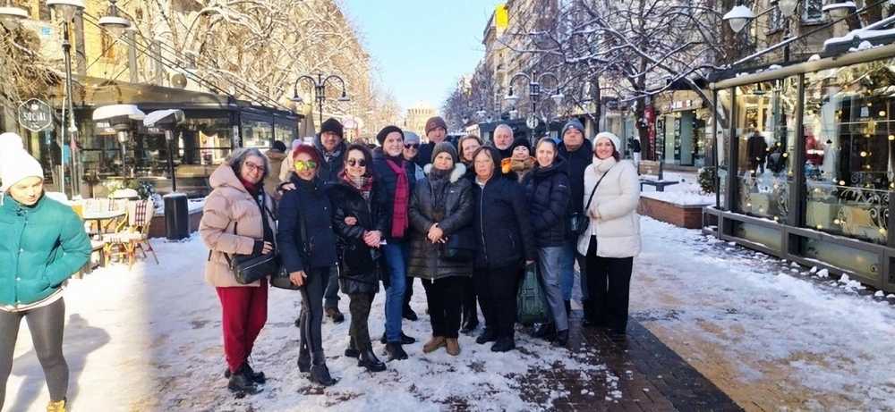 Resim 8 - TÜKD Edirne Şubesi üyelerinden bir gurup (Vitosha Bulvarı)