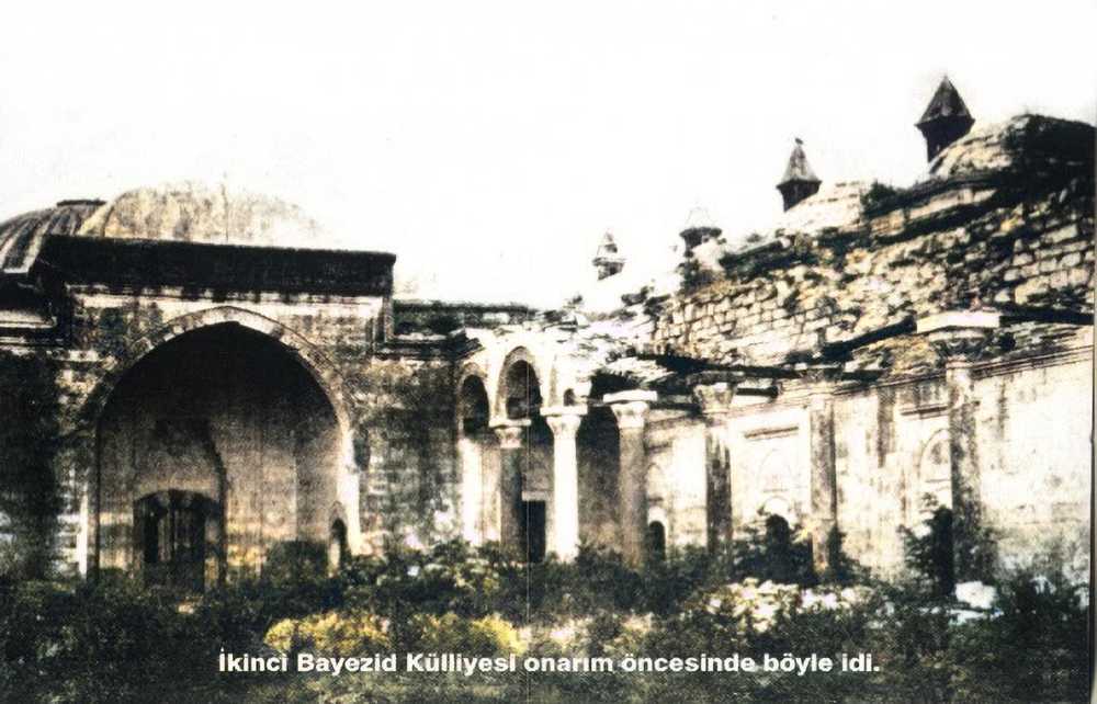 Resim 4: Edirne Sultan II. Bayezid Darüşşifasının restorasyon öncesi durumu(6)