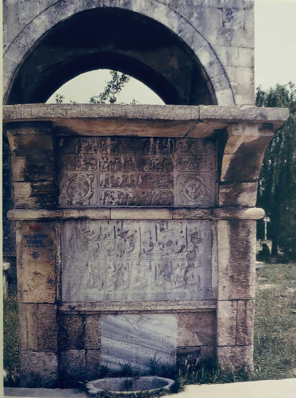 Resim 2: Hacılar Ezanı Çeşmesi’nin 2000 yılındaki durumu (3)