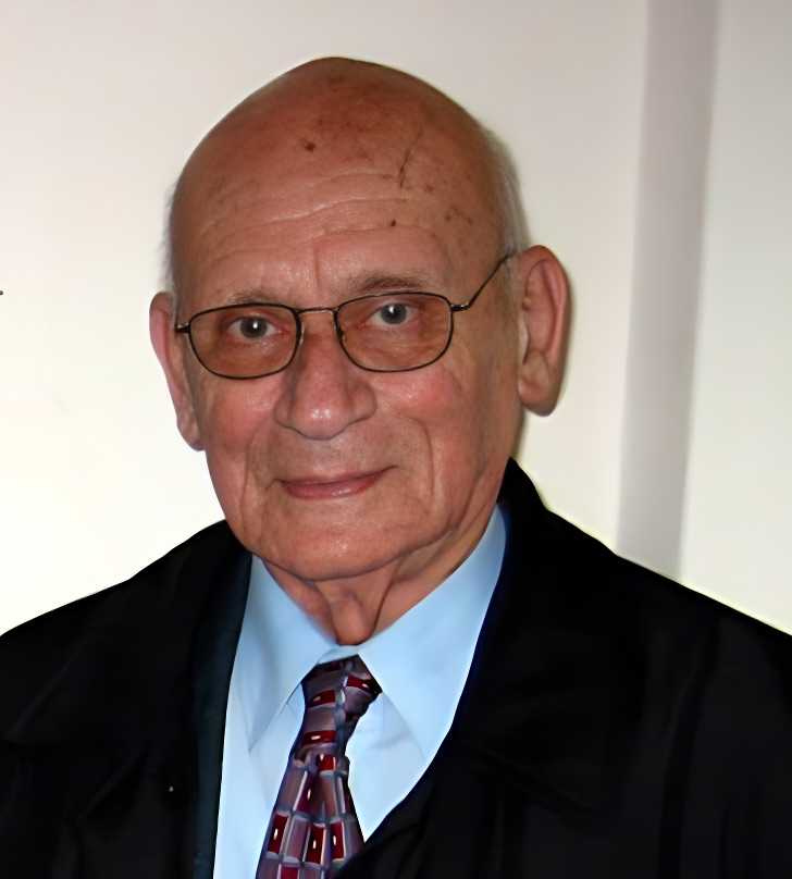 Resim1: Dr. Ratip Kazancıgil (1920 Malatya – 2017 Edirne)