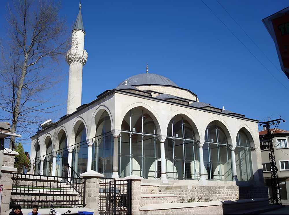 Resim 5: Hekim Lari Camii'nin günümüzdeki durumu (2014-Edirne)