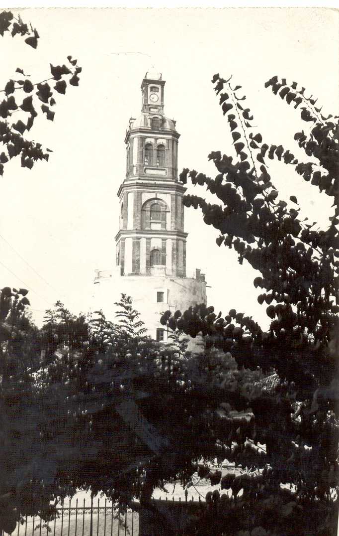 Resim 2: Edirne Makedon Kulesi’nin yıkılmadan önceki hâli