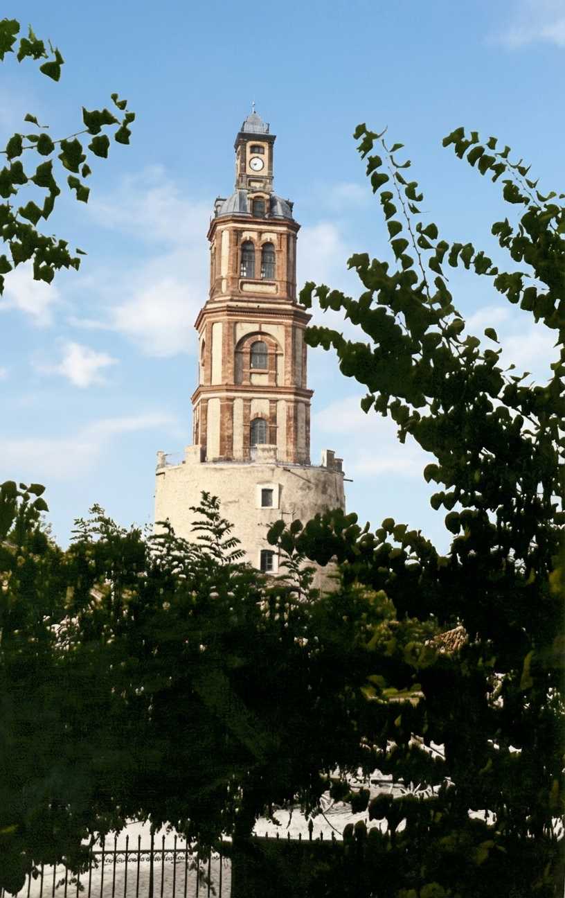 Resim 2: Edirne Makedon Kulesi’nin yıkılmadan önceki hâli